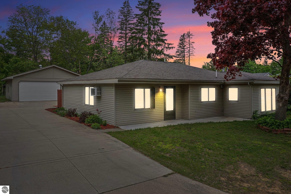 For Sale $285,900