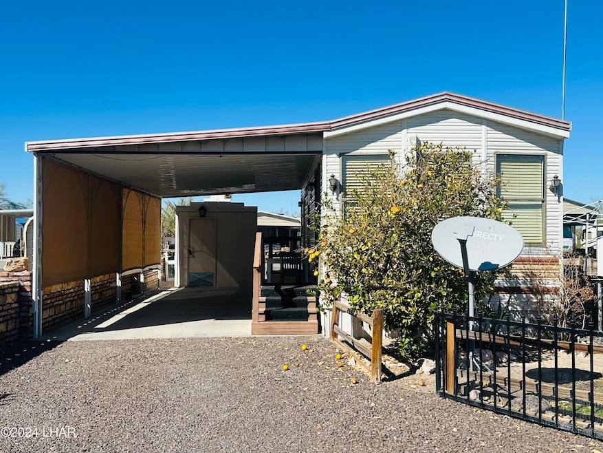 200 N Moon Mountain Ave, Quartzsite, AZ 85346 - photo 1