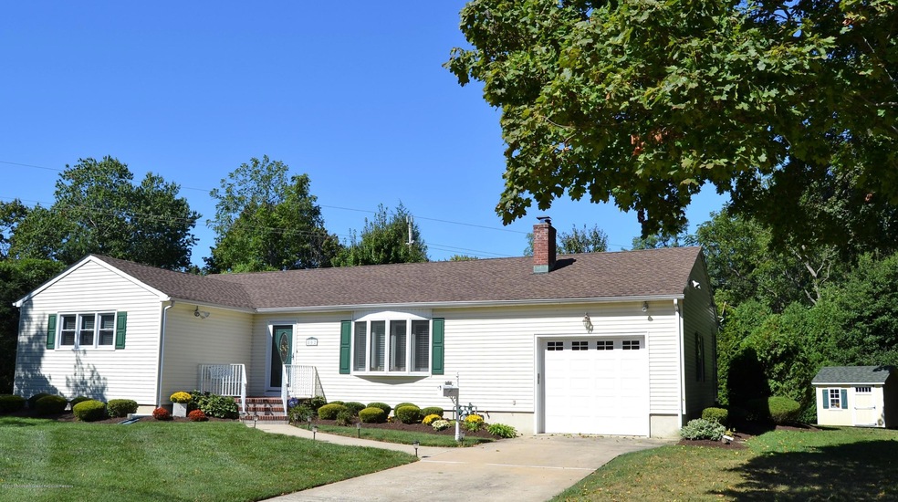 802 Center St, Red Bank, NJ 07701 - photo 1