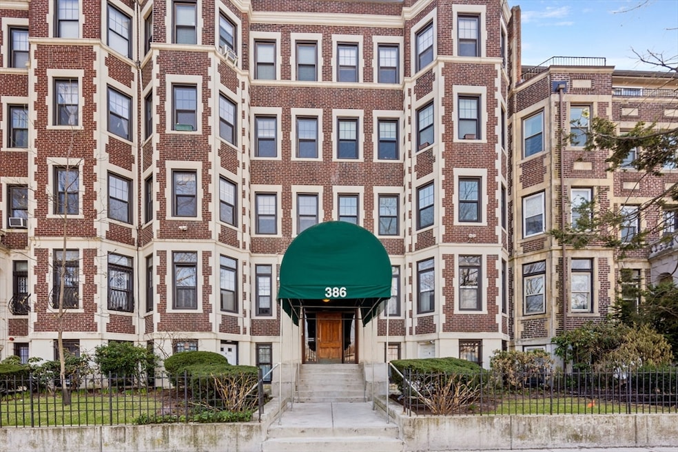 Sold $630,000 • Co-Listing Agent