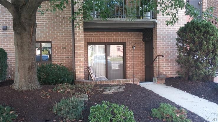 913 Cold Spring Rd unit 2, Allentown, PA 18103 - photo 1