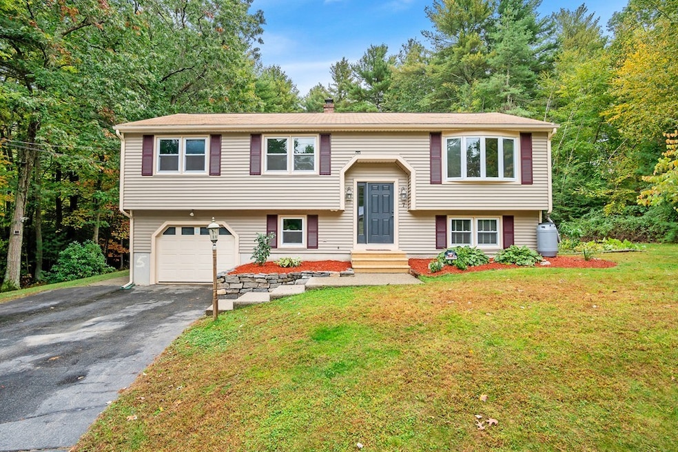 7 Dolge Ct, Oxford, MA 01540 - photo 1