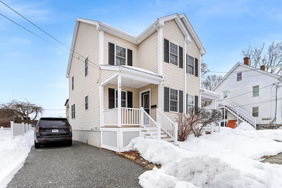 10 Flagg St unit 1, Woburn, MA 01801 - photo 1