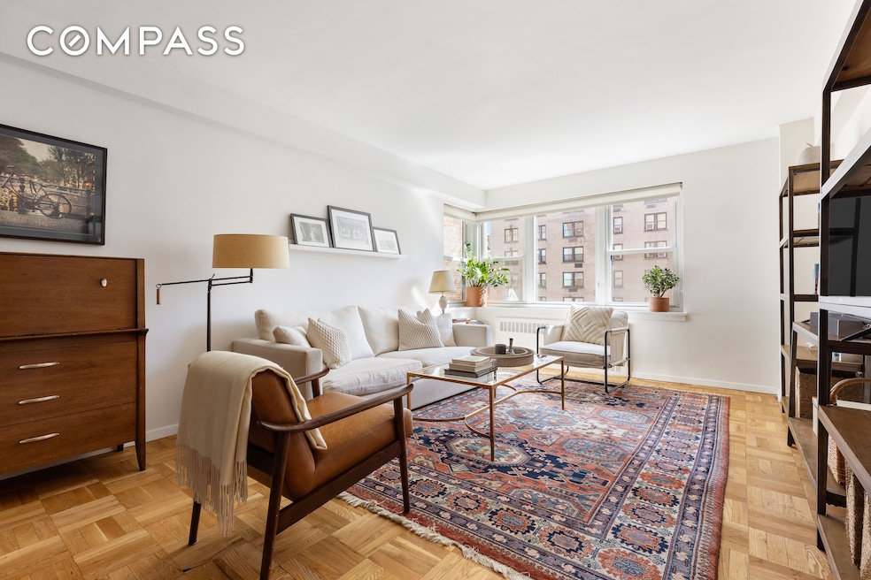 Sold $1,360,000 • Co-Listing Agent