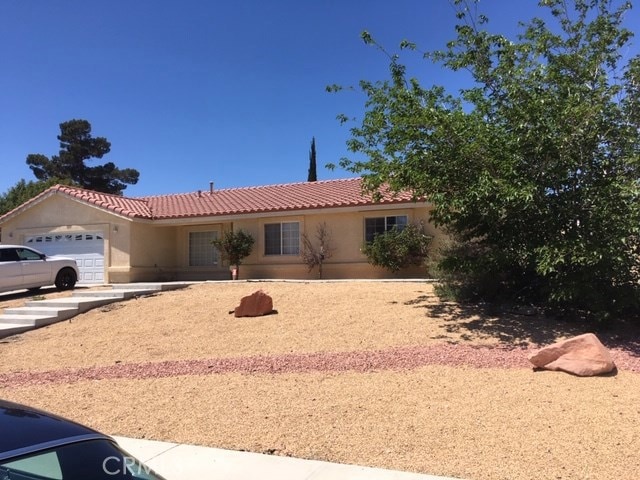 14454 Holly Dr, Victorville, CA 92395 - photo 1