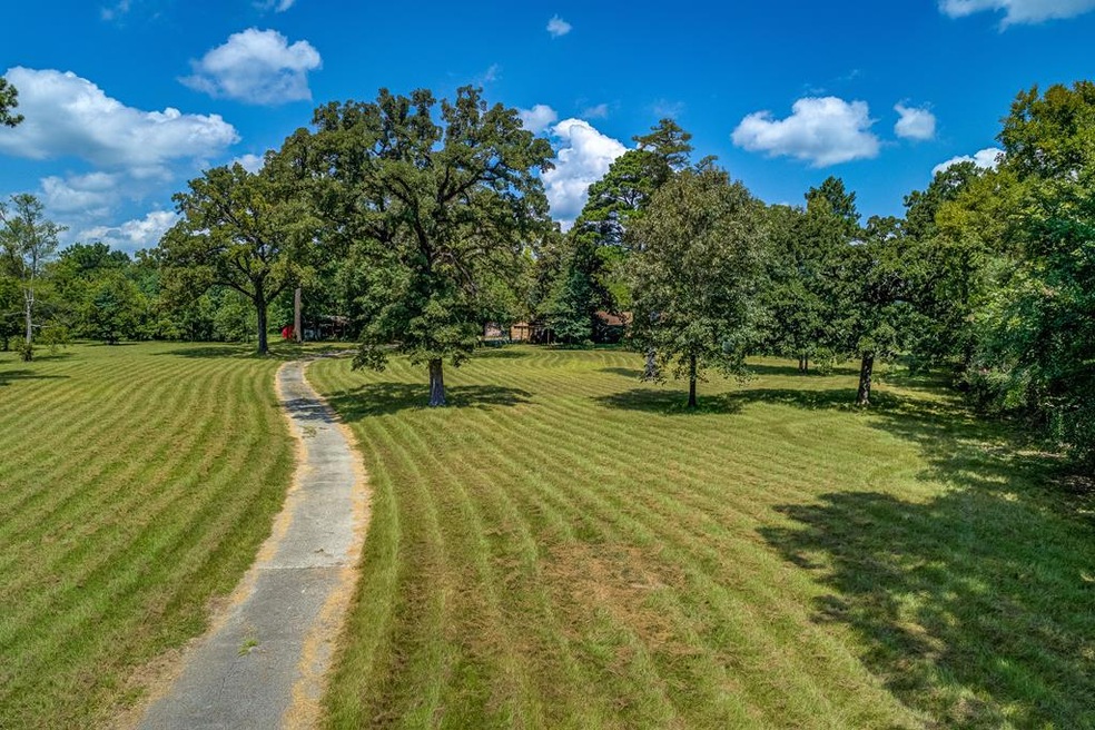 804 Keathley Rd, Lufkin, TX 75904 - photo 1