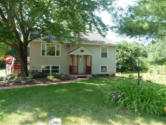 272 Clinton St, Concord, NH 03301 - photo 1