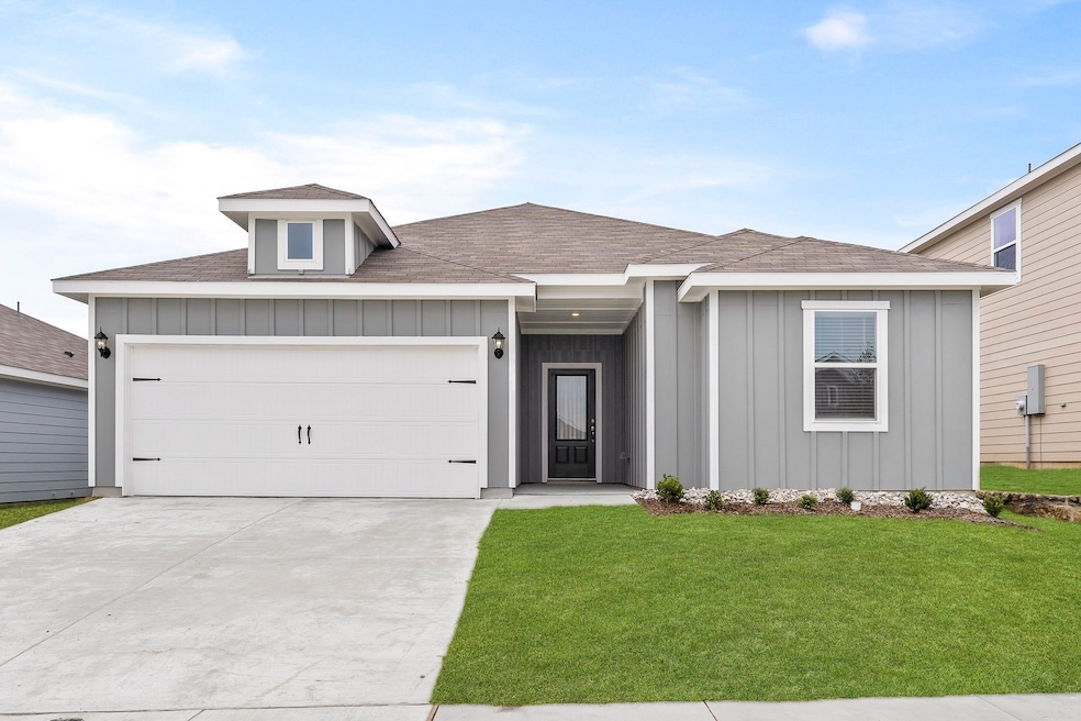 Example of Reed to be built at 10125 Throttle Lane. Interior finishes may differ, then shown in photos. Estimated construction completion Feb 2026