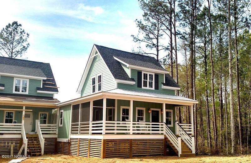 The Creekside Cottage