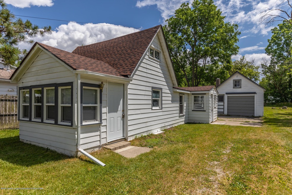 4811 Hughes Road