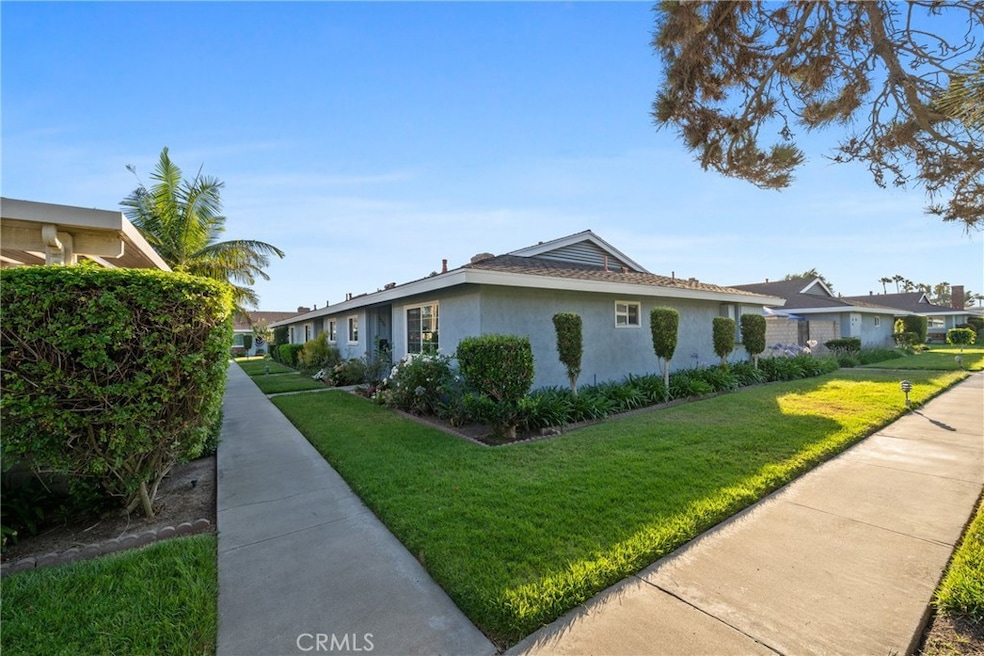 1076 Mitchell Ave, Tustin, CA 92780 - photo 1