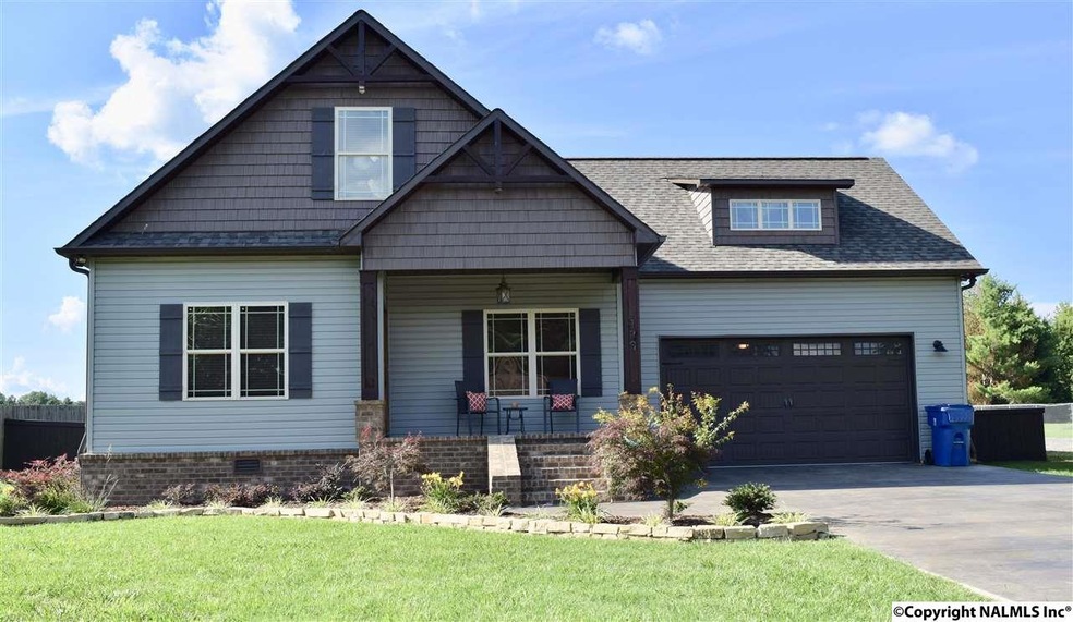 179 Davis Hill Rd, Grant, AL 35747 - photo 1