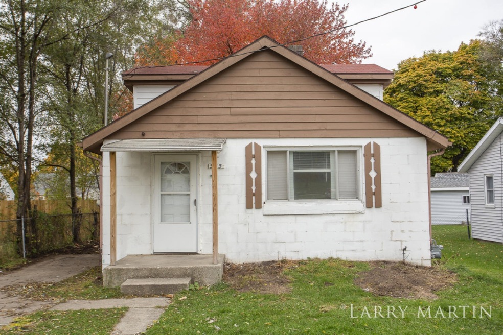 3115 Longstreet SW
