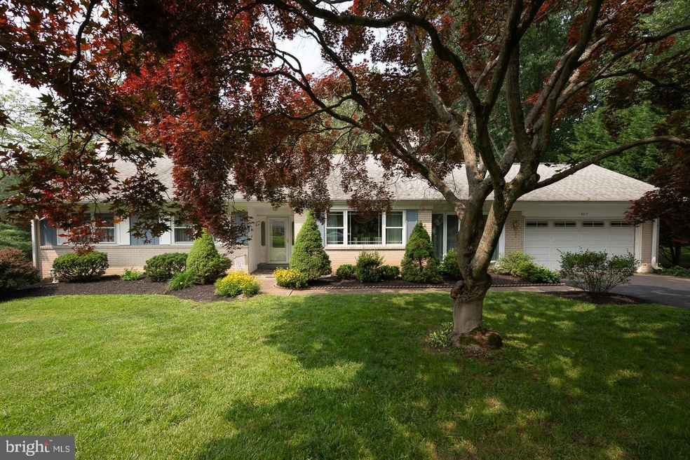 805 Ridge Ln, Media, PA 19063 - photo 1