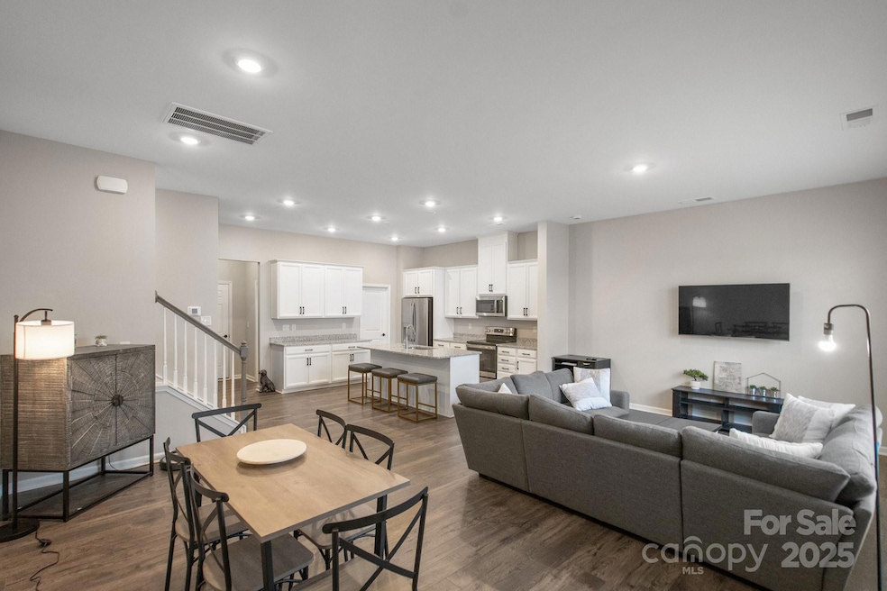 For Sale $425,000 • Co-Listing Agent