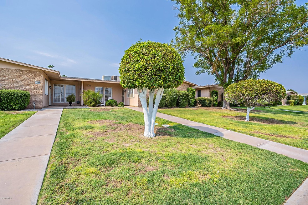 17284 N Del Webb Blvd, Sun City, AZ 85373 - photo 1