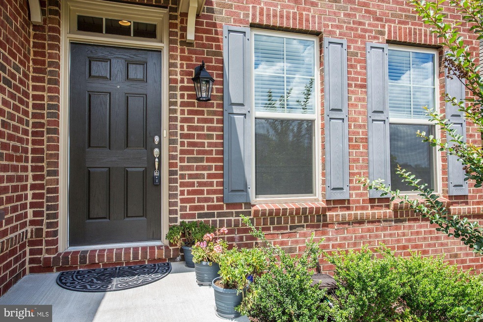 7178 Lyndam Hill Cir, Lorton, VA 22079 - photo 1