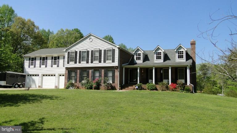 2001 Dares Beach Rd, Prince Frederick, MD 20678 - photo 1