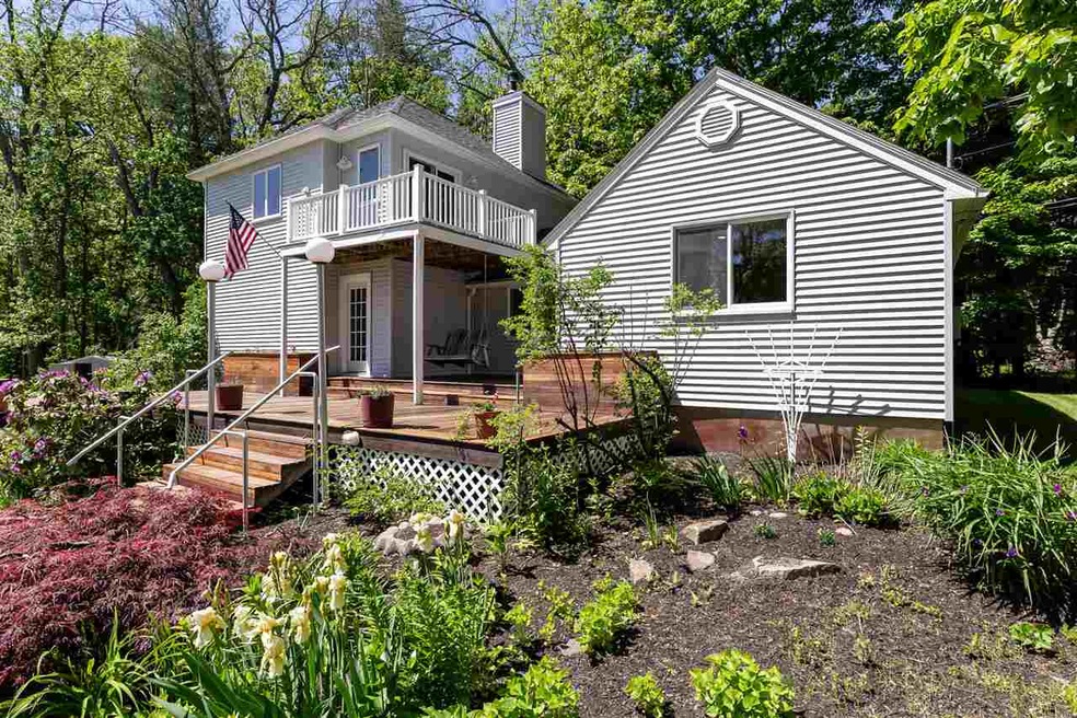 191 Hilldale Ave, South Hampton, NH 03827 - photo 1