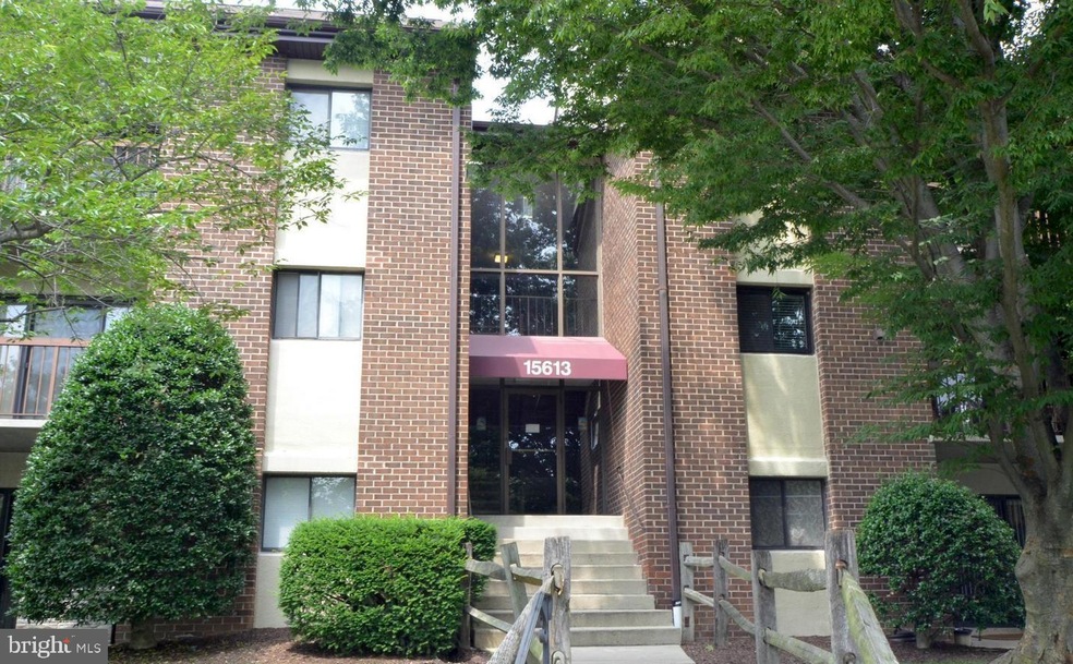 15613 Dorset Rd unit 103, Laurel, MD 20707 - photo 1