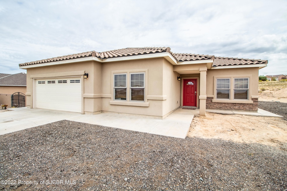 1060 Katherine Ave, Farmington, NM 87401 - photo 1