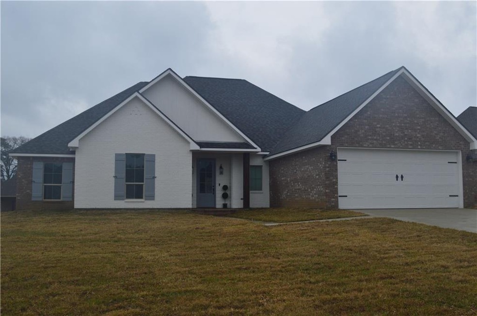 509 Feliciana Dr, Pineville, LA 71360 - photo 1