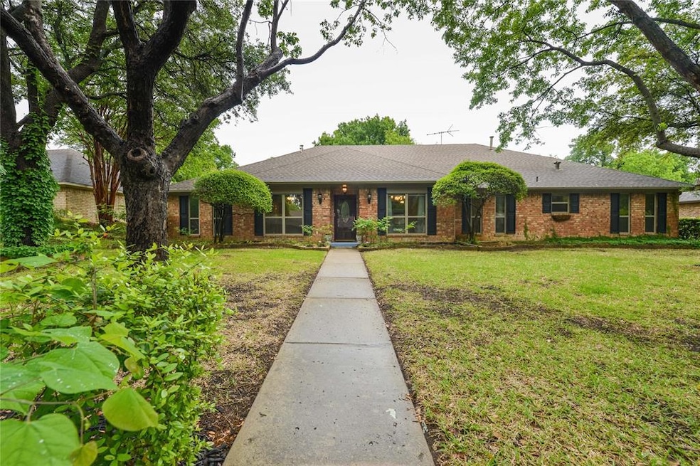 2133 Pembrooke Place, Denton, TX 76205 - photo 1