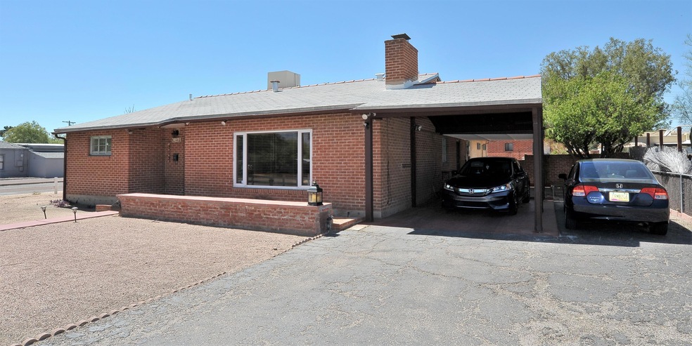 1148 E Hampton St, Tucson, AZ 85719 - photo 1