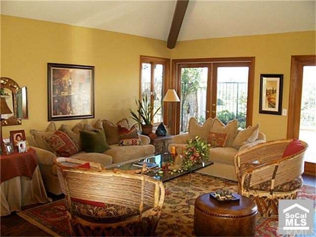 Huge Family Room, Designer Paint