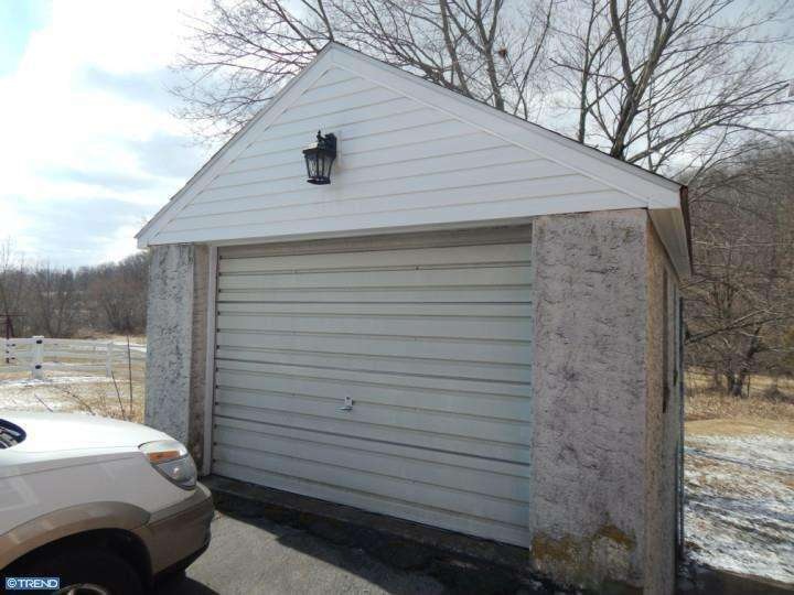 1342 Manatawny Dr, Pottstown, PA 19464 - photo 1