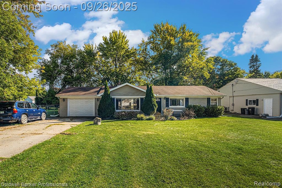 4460 Crosby Rd, Flint, MI 48506 - photo 1