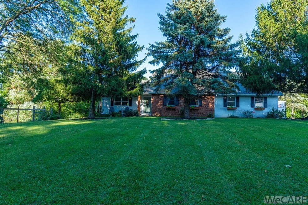 17066 Buckland River Rd, Wapakoneta, OH 45895 - photo 1