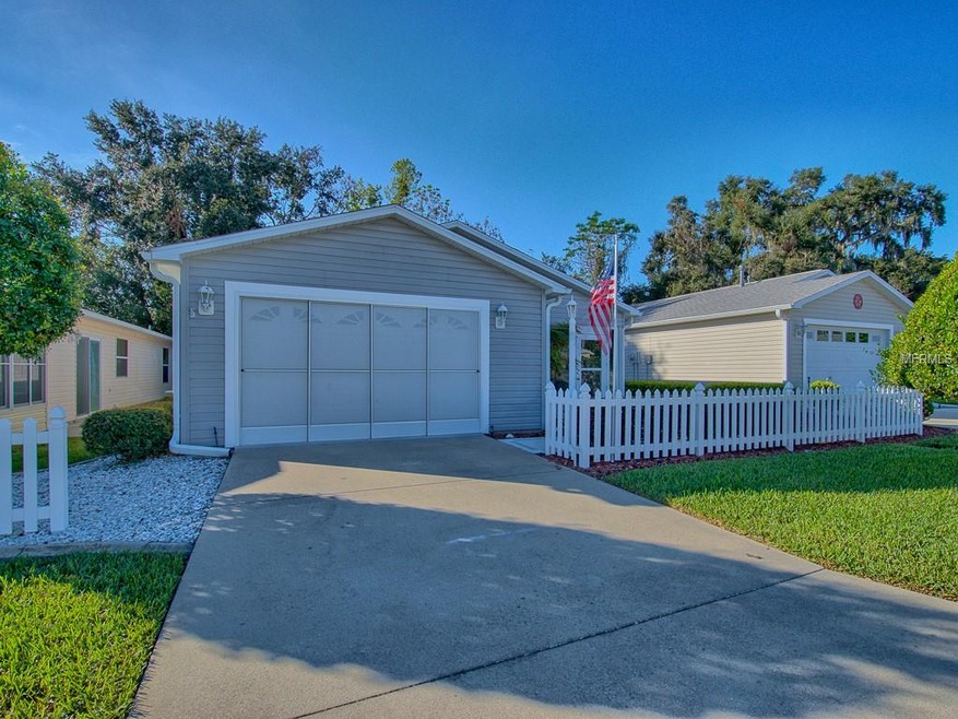 3476 Roanoke St, The Villages, FL 32162 - photo 1