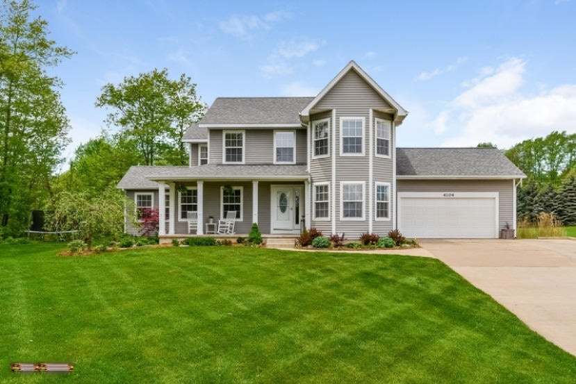001-Front_View-1709230-small