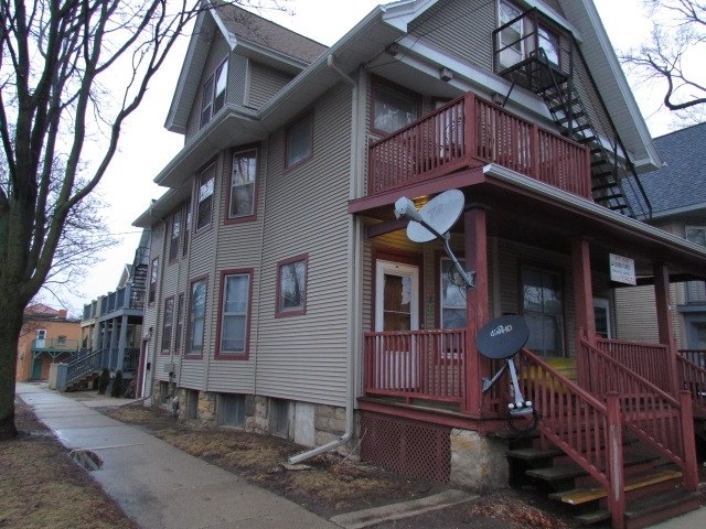 454 W Doty St unit 2, Madison, WI 53703 - photo 1