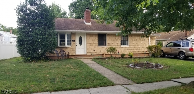 2377 Knapp Dr, Rahway, NJ 07065 - photo 1