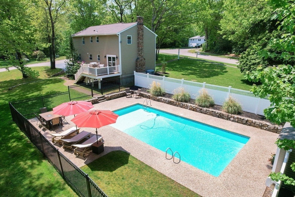 5 Queens Terrace, Holliston, MA 01746 - photo 1