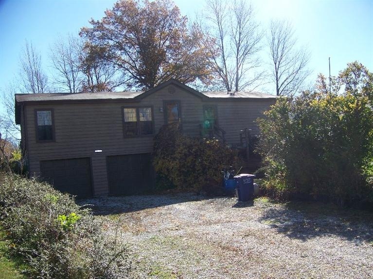 3933 N 100 W, La Porte, IN 46350 - photo 1