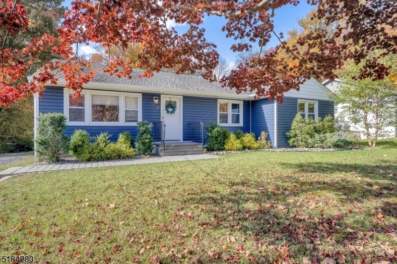 185 Weldon Rd, Lake Hopatcong, NJ 07849 - photo 1