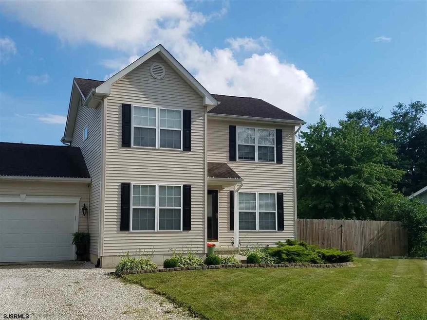 220 W Chestnut St, Clayton, NJ 08312 - photo 1