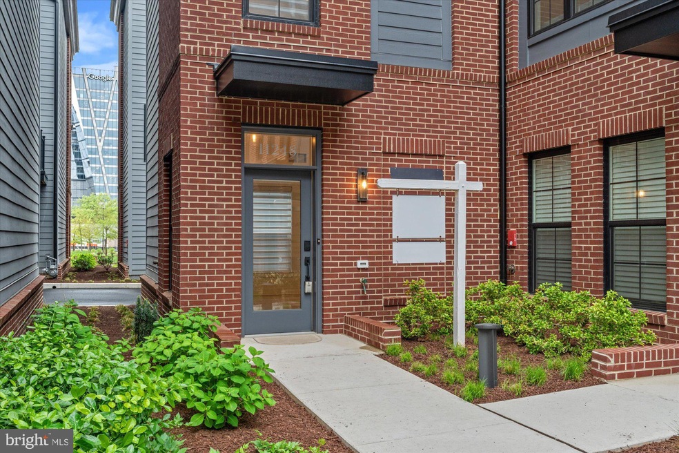 11248 Faraday Park Dr, Reston, VA 20190 - photo 1