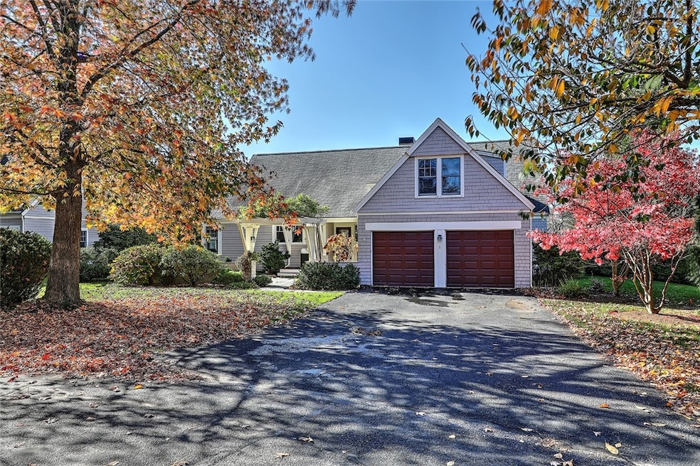 11 Oyster Point, Warren, RI 02885 - photo 1
