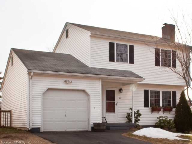 25 Buena Vista Dr, Unionville, CT 06085 - photo 1