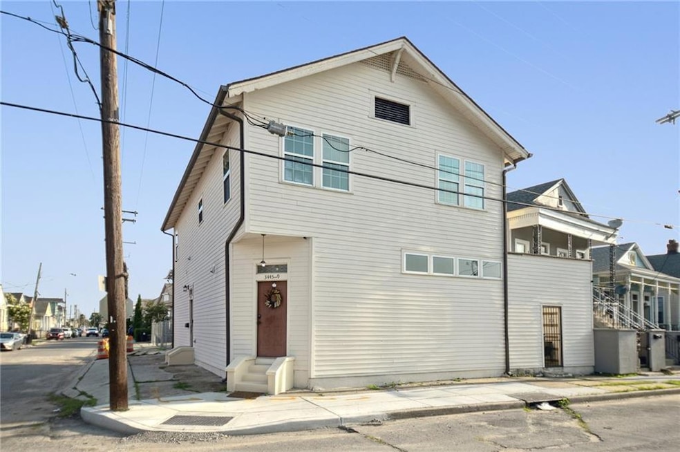 3445 Magnolia St, New Orleans, LA 70115 - photo 1