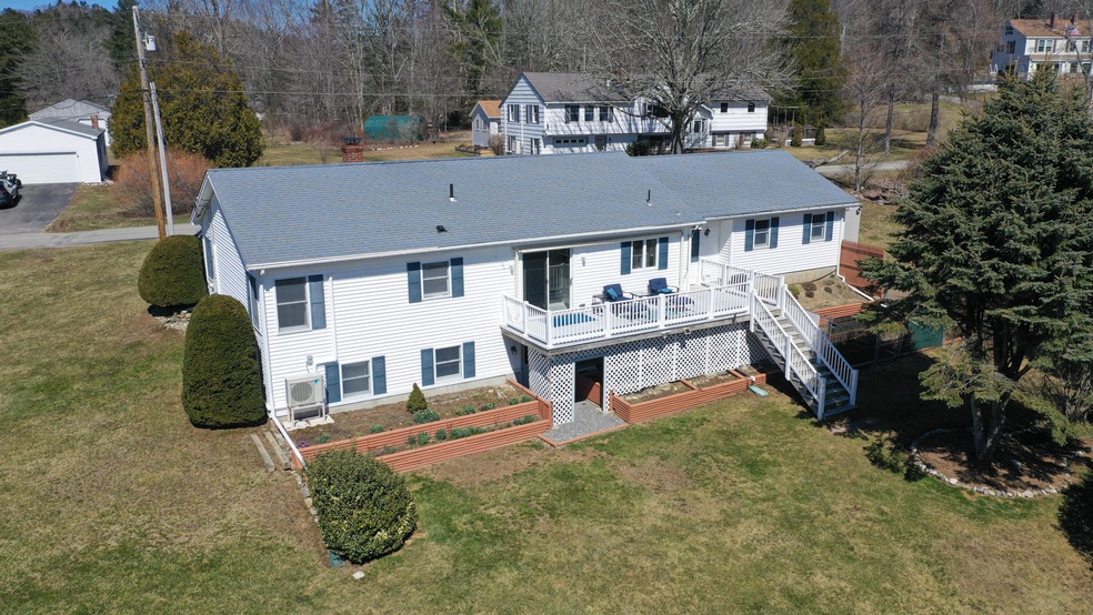 5 Hackmatack Rd, Boothbay Harbor, ME 04538 - photo 1