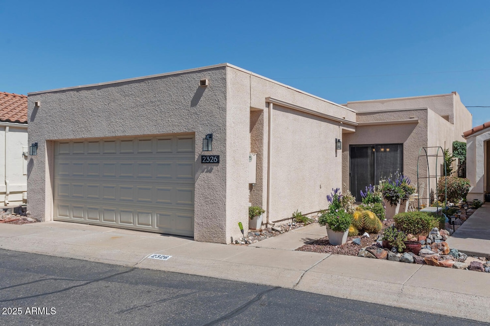 2326 East Evans Drive Phoenix-large-001-