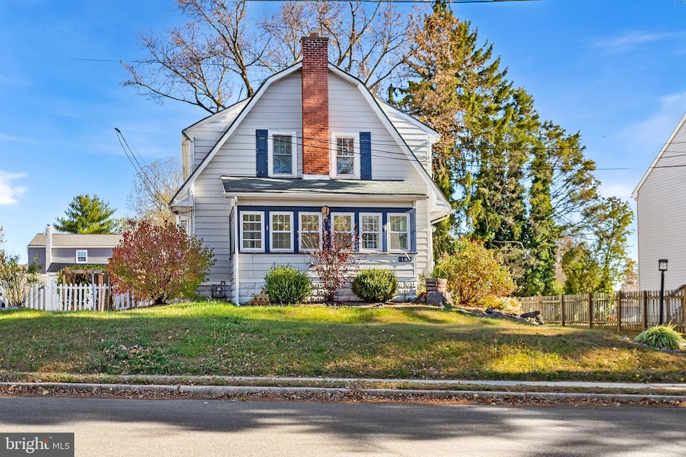 107 S Sproul Rd, Broomall, PA 19008 - photo 1