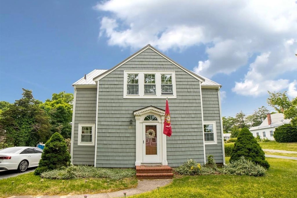 25 Head of The Bay Rd, Buzzards Bay, MA 02532 - photo 1