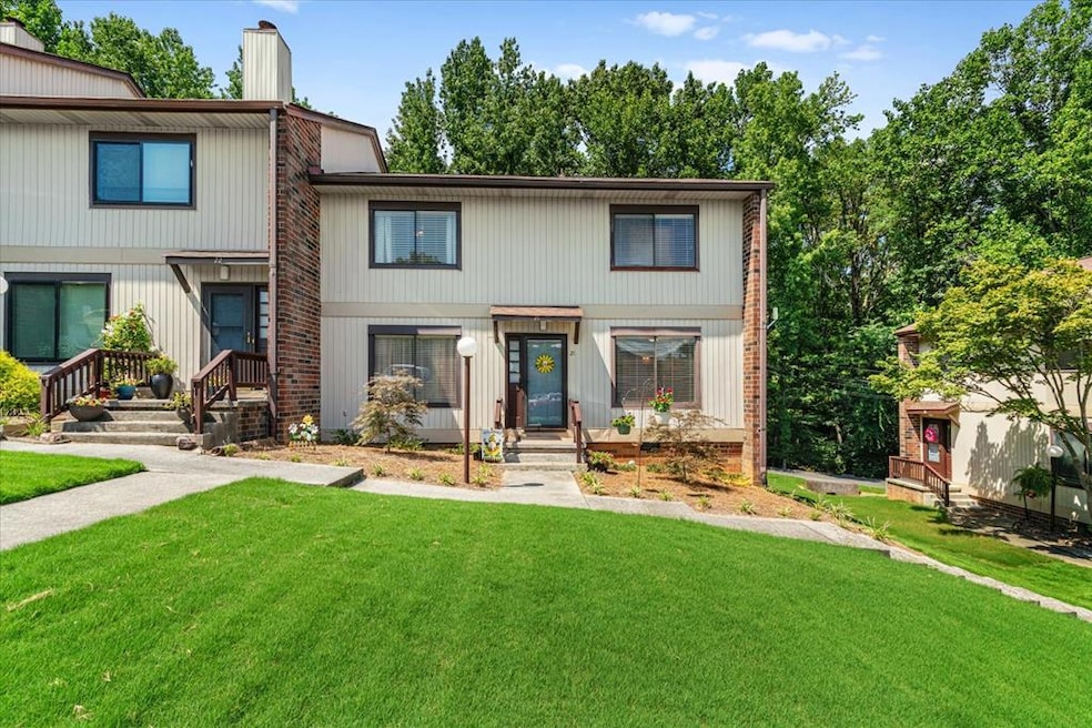 For Sale $270,000 • Co-Listing Agent