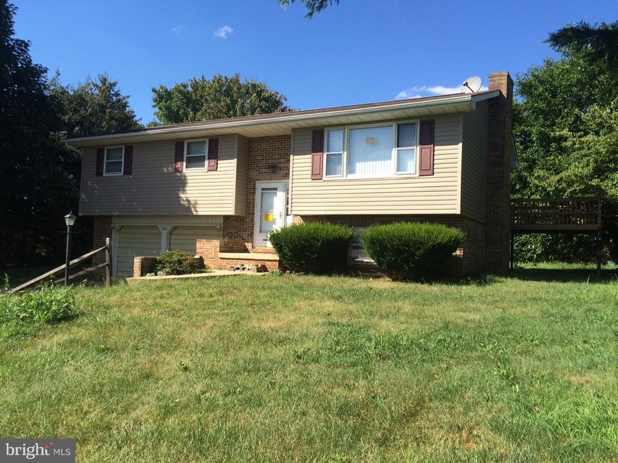 11880 Williamsport Pike, Greencastle, PA 17225 - photo 1